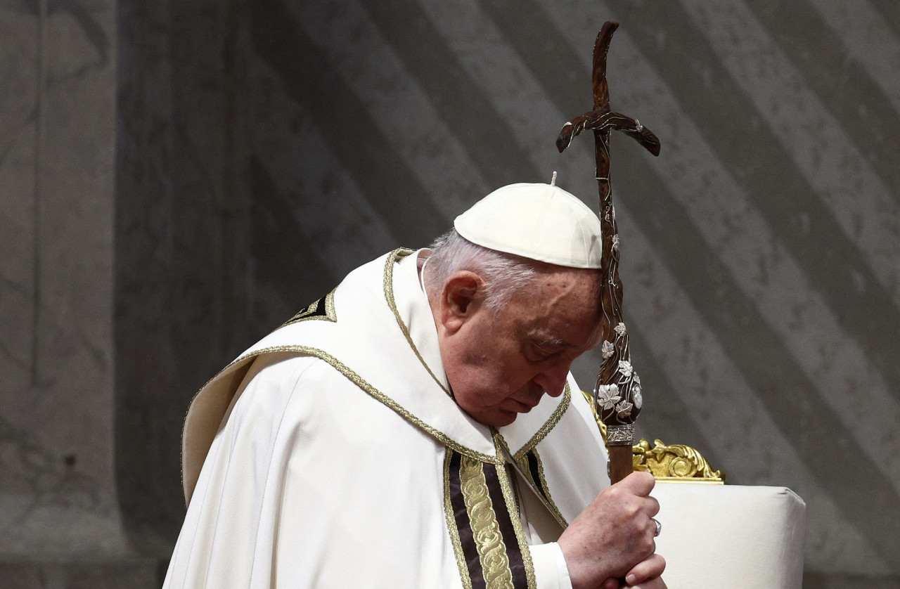 Papa Francisco en la misa del Jueves Santo. Foto: Reuters.